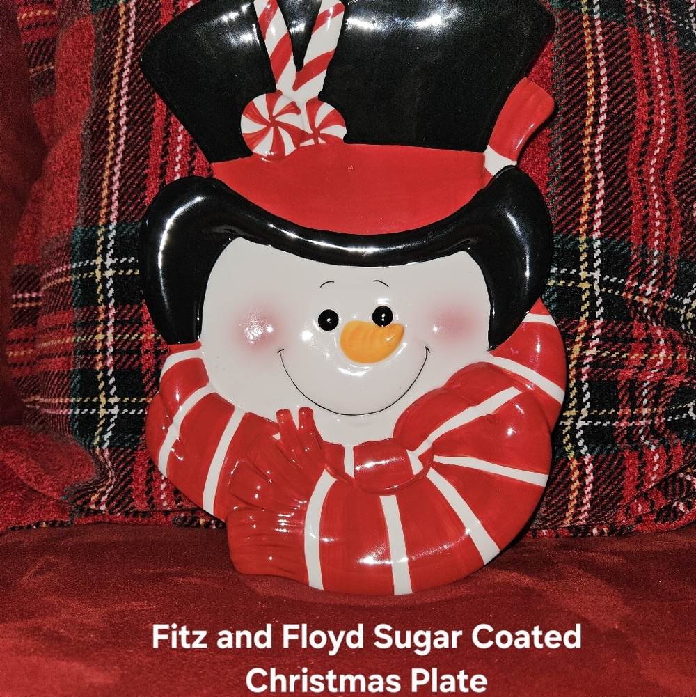 Fitz and Floyd Red, Black & White Snowman Face Decorative Plate